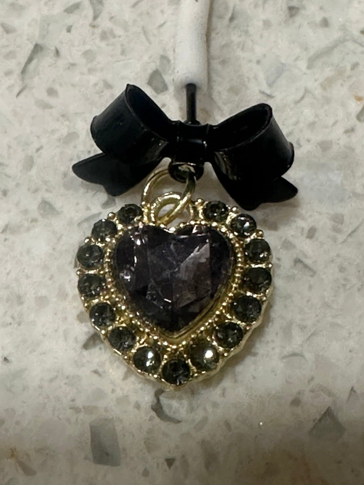 Gold and Black Heart Earrings - Thumbnail 5