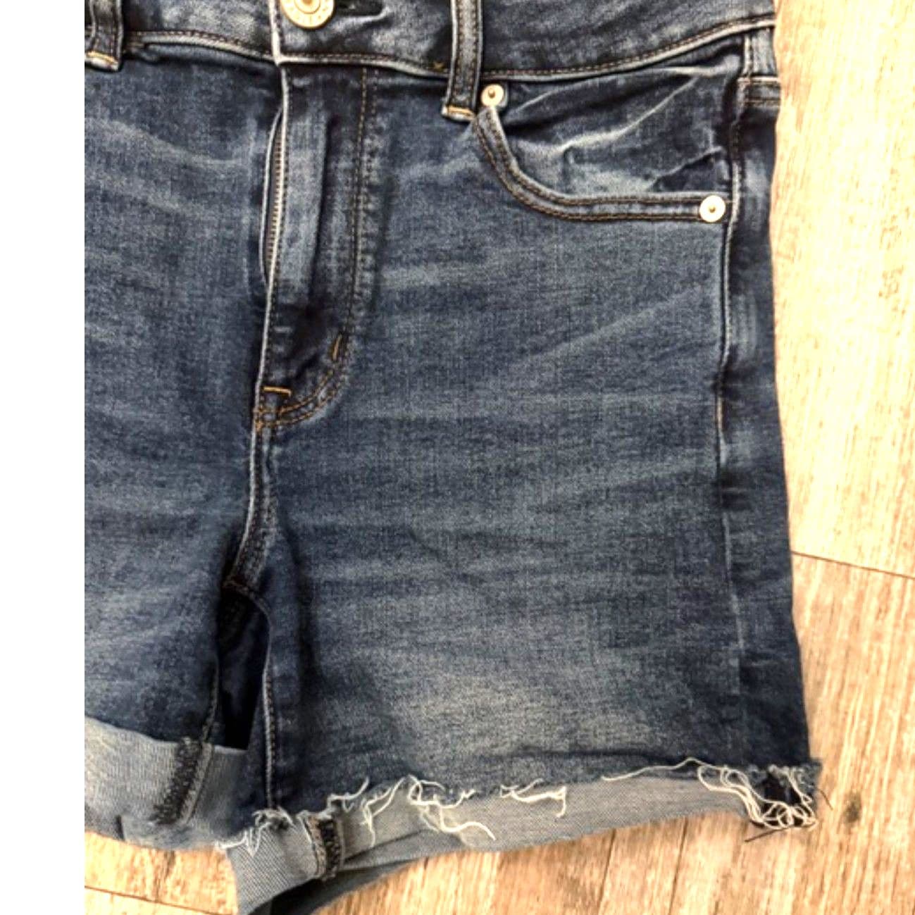 American Eagle Denim Shorts Cuffed Distressed Mid Rise Blue Jean Shorts (6) - Thumbnail 5