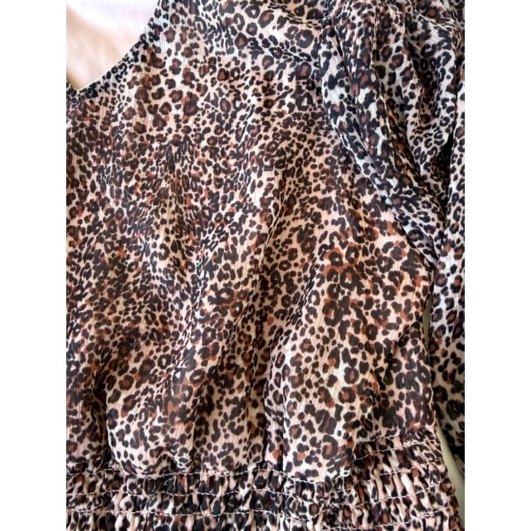STATE Leopard Print Peplum Blouse Size Small Sheer Long Sleeve V Neck - Thumbnail 5