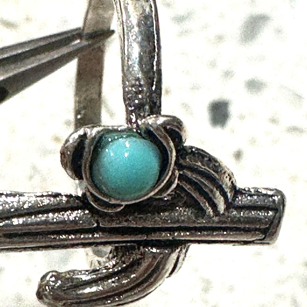 Silver Color Ring with Turquoise Accent and Cactus - Thumbnail 4