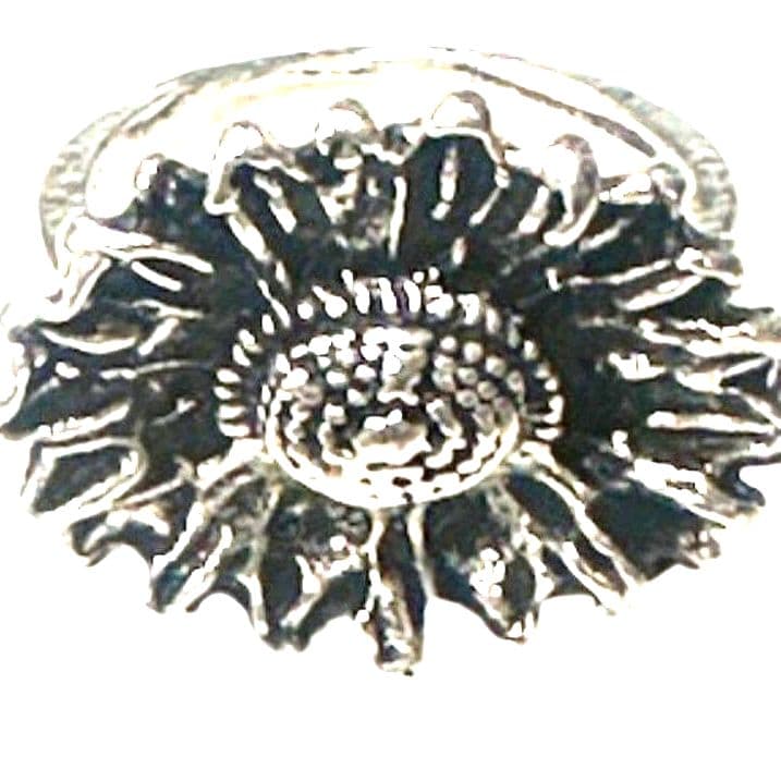 Elegant silver color fashion ring - Thumbnail 3