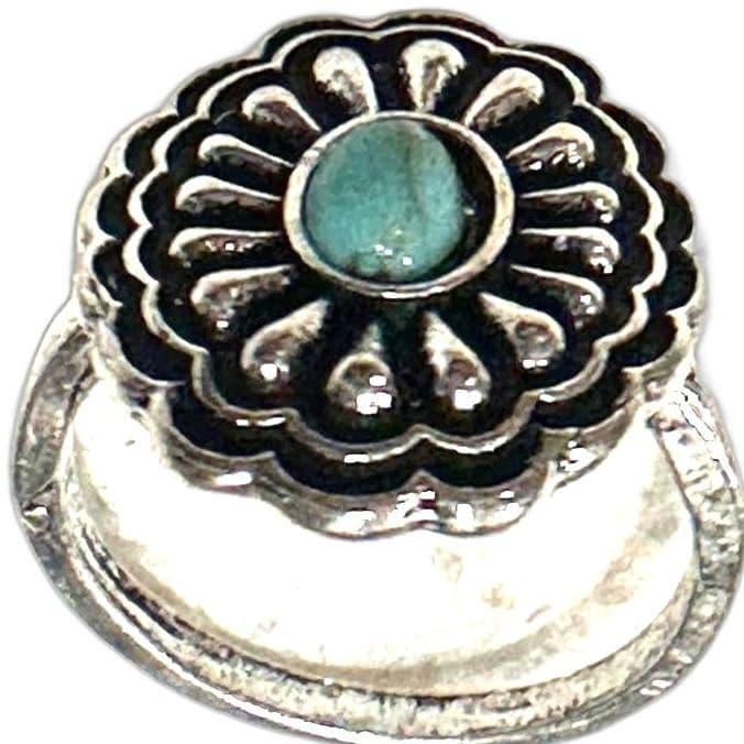 Beautiful (Silver Color) Turquoise Flower Ring - Image 1