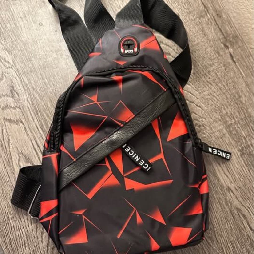 Red and Black Unisex Sling Bag - Thumbnail 4