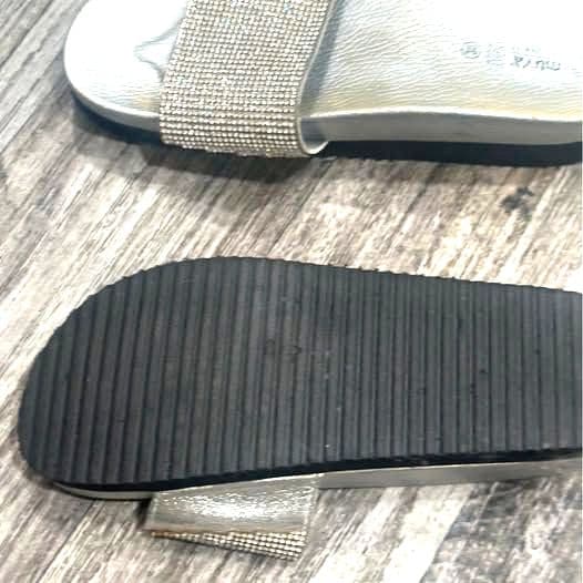 Rhinestone silver sandals size 8 - Thumbnail 3