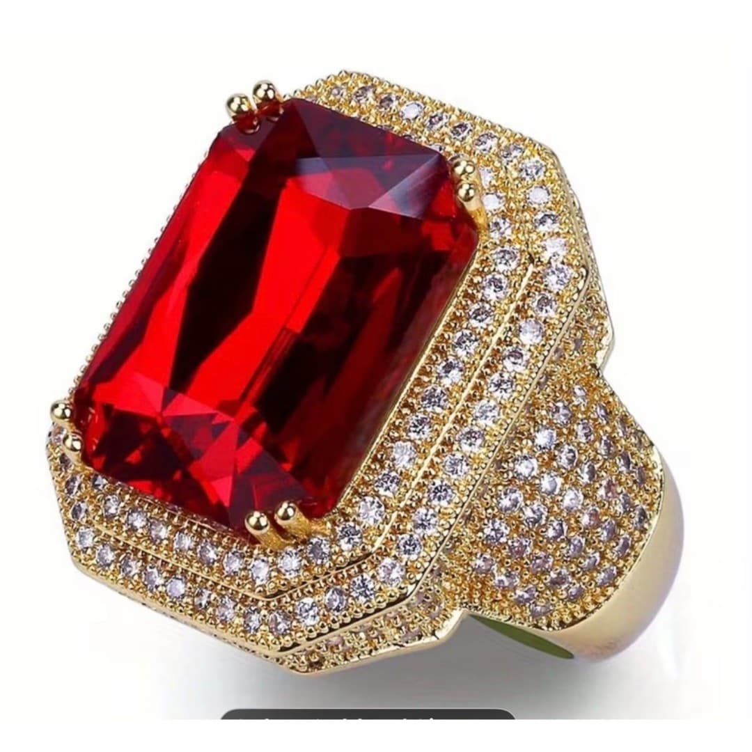 Beautiful Synthetic Ruby Ring Size: 8 - Thumbnail 10