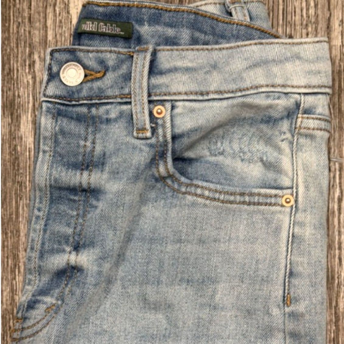 Wild Fable Light Wash Distressed Skinny Jeans Size 6 High Rise Stretch - Thumbnail 4