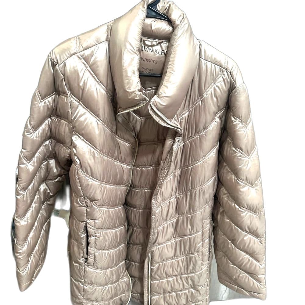 Calvin Klein Quilted Packable Down Taupe Puffer Jacket New - Image 1