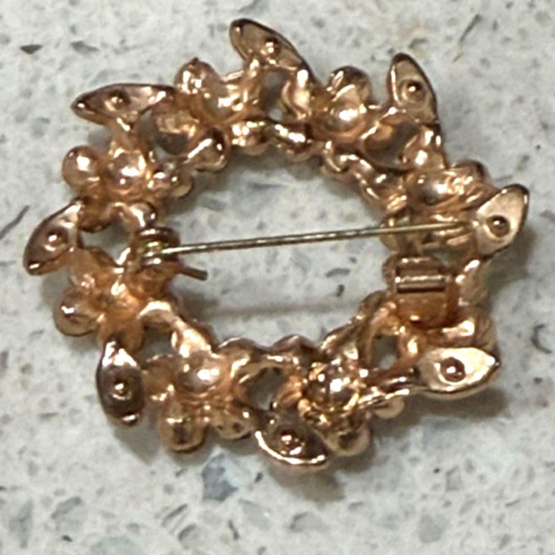 Elegant Gold and Silver Crystal Brooch - Thumbnail 6