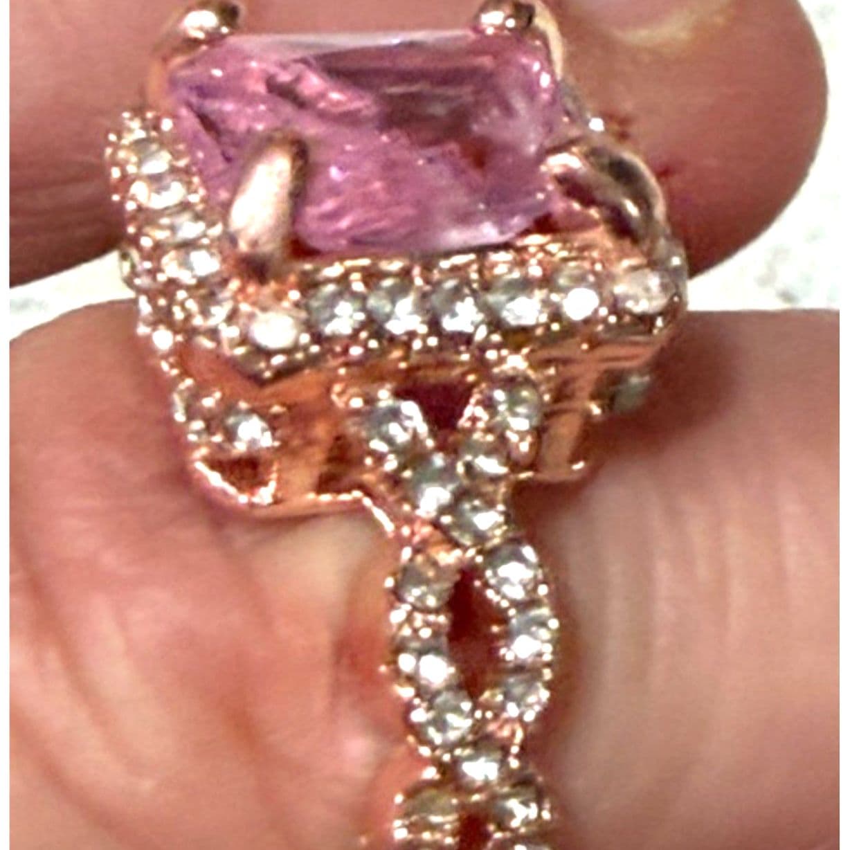 Oval cut, cubic synthetic zirconia ring 8.5 - Thumbnail 4