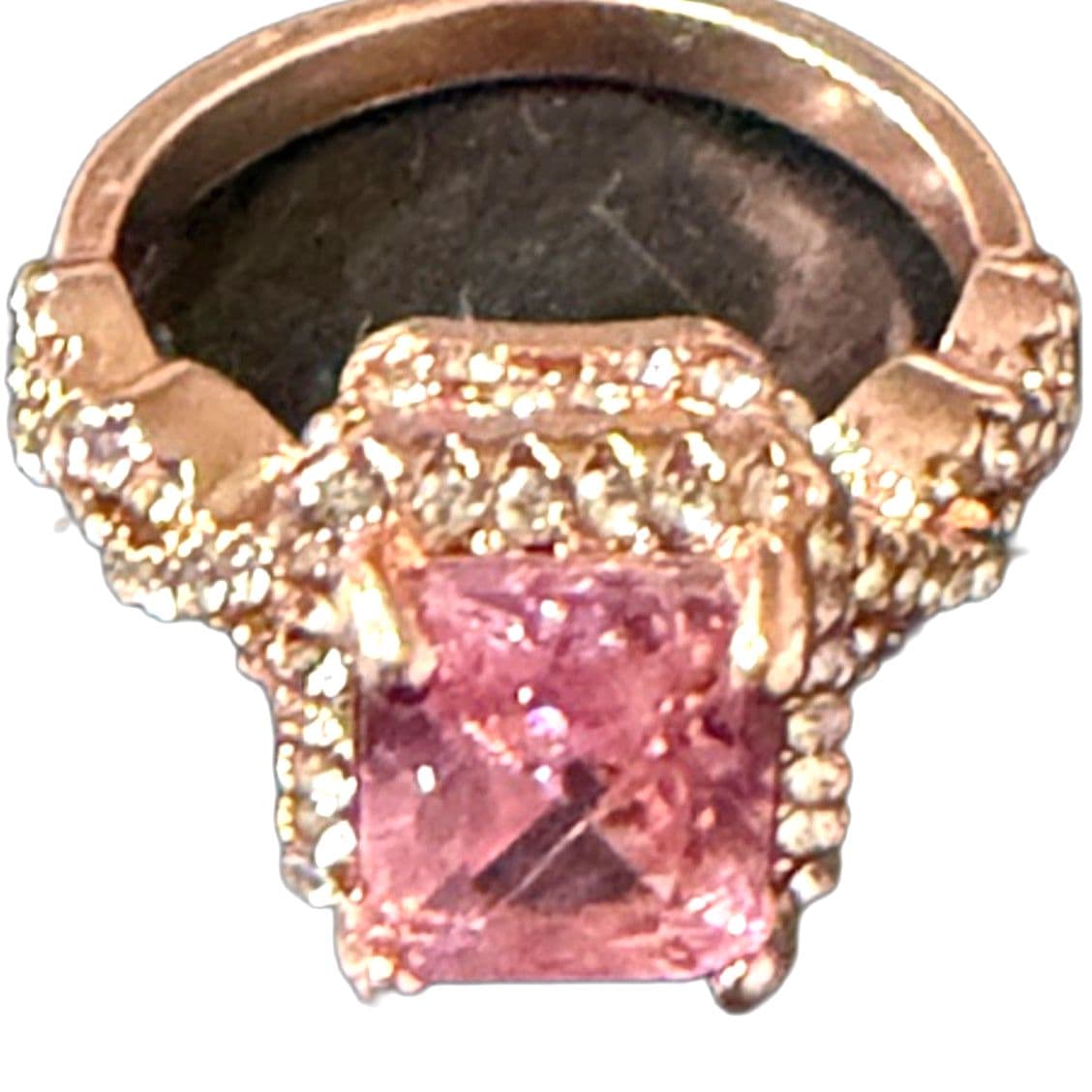 Oval cut, cubic synthetic zirconia ring 7.5 also other sizes available - Image 1