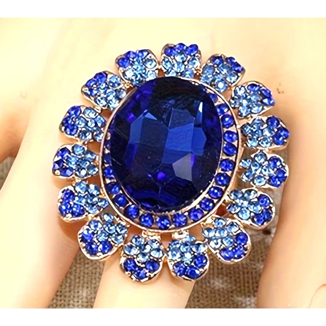 Elegant, Adjustable Sunflower Ring - Thumbnail 8