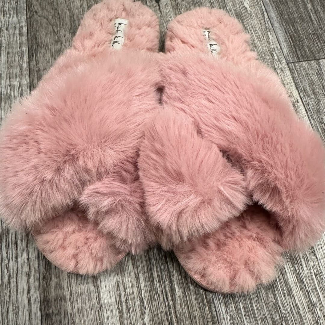 NWT Nicole Miller New York Pink Furry Bedroom Slippers - Thumbnail 5