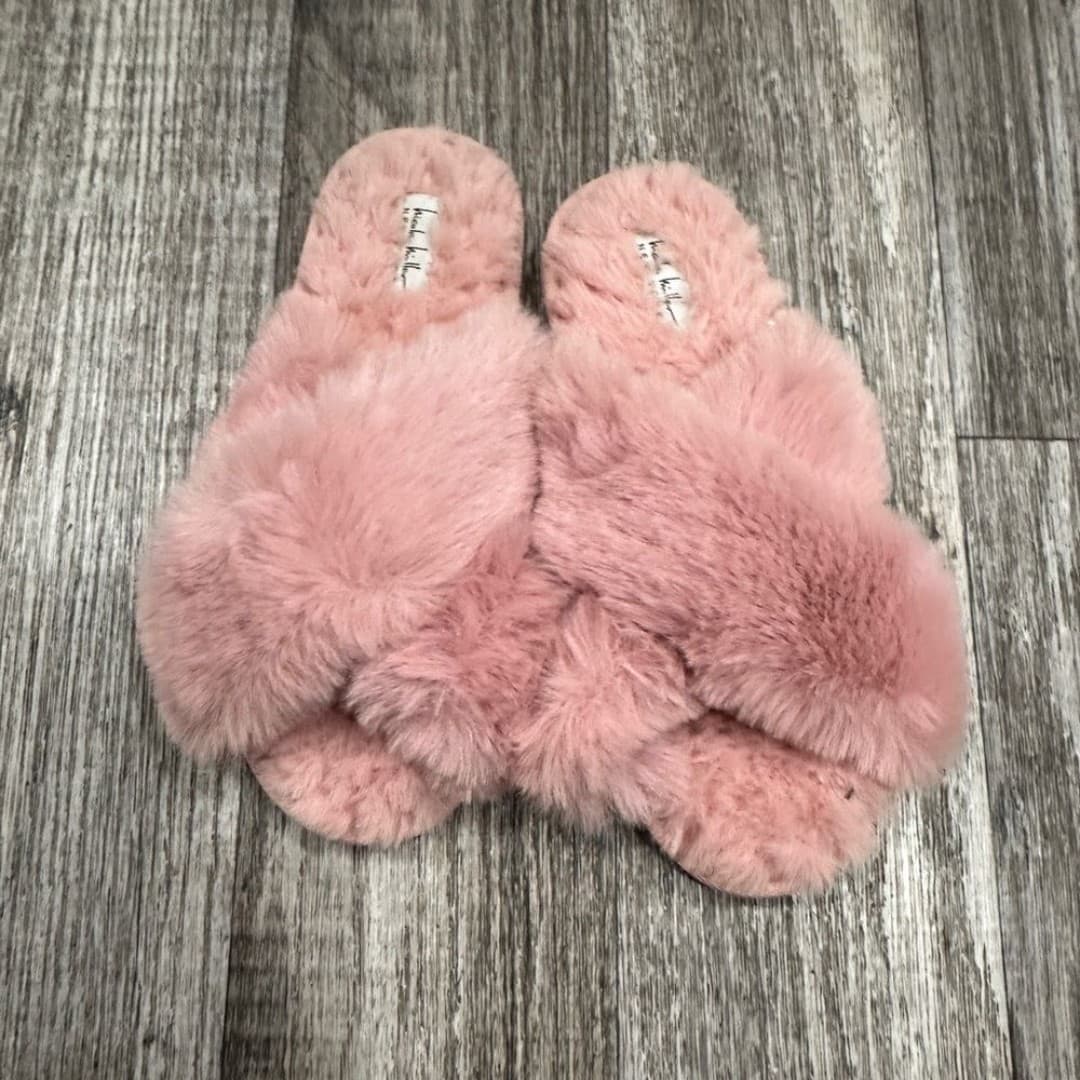 NWT Nicole Miller New York Pink Furry Bedroom Slippers - Thumbnail 2