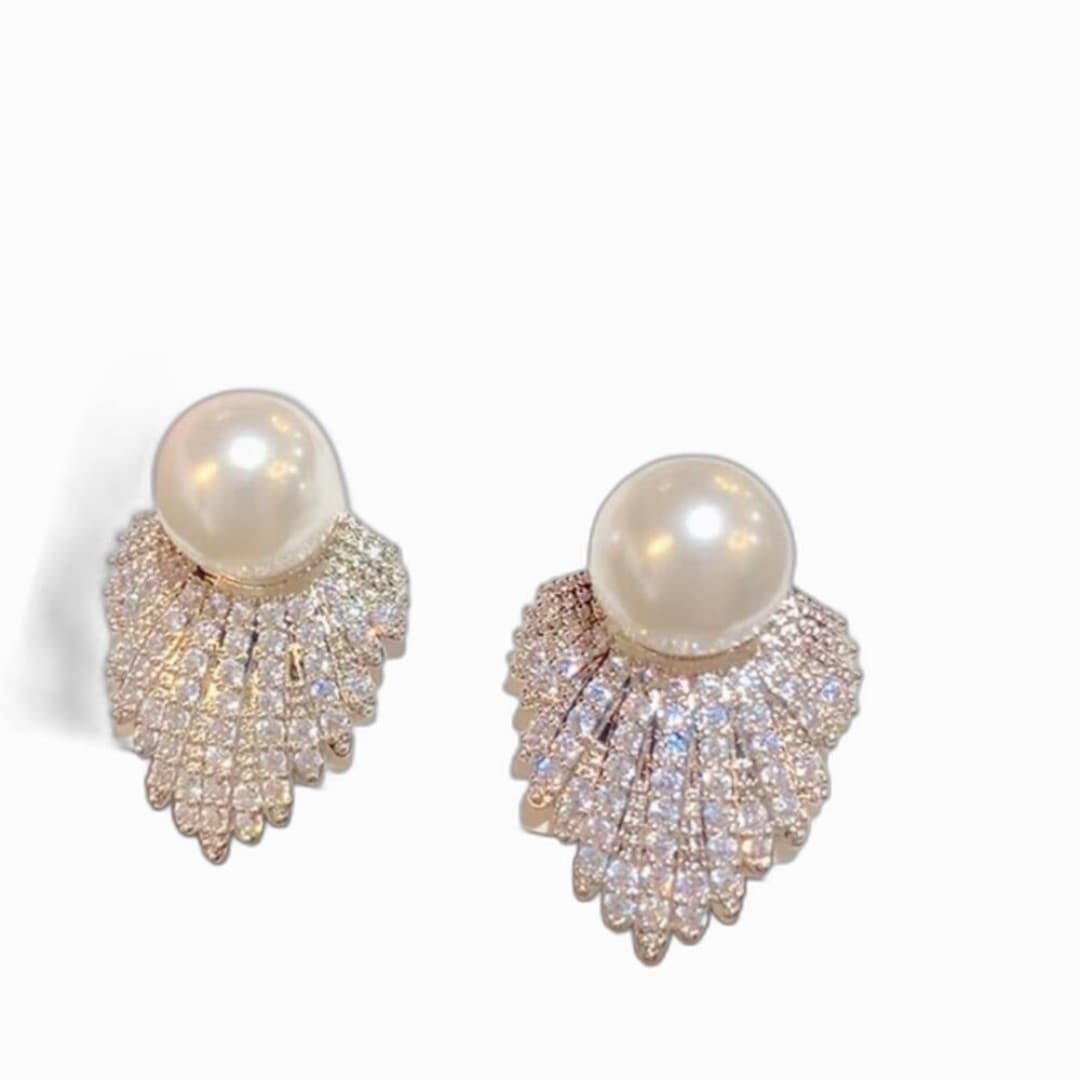 Elegant Faux Pearl & Rhinestone Statement Glam Drop Earrings - Thumbnail 4