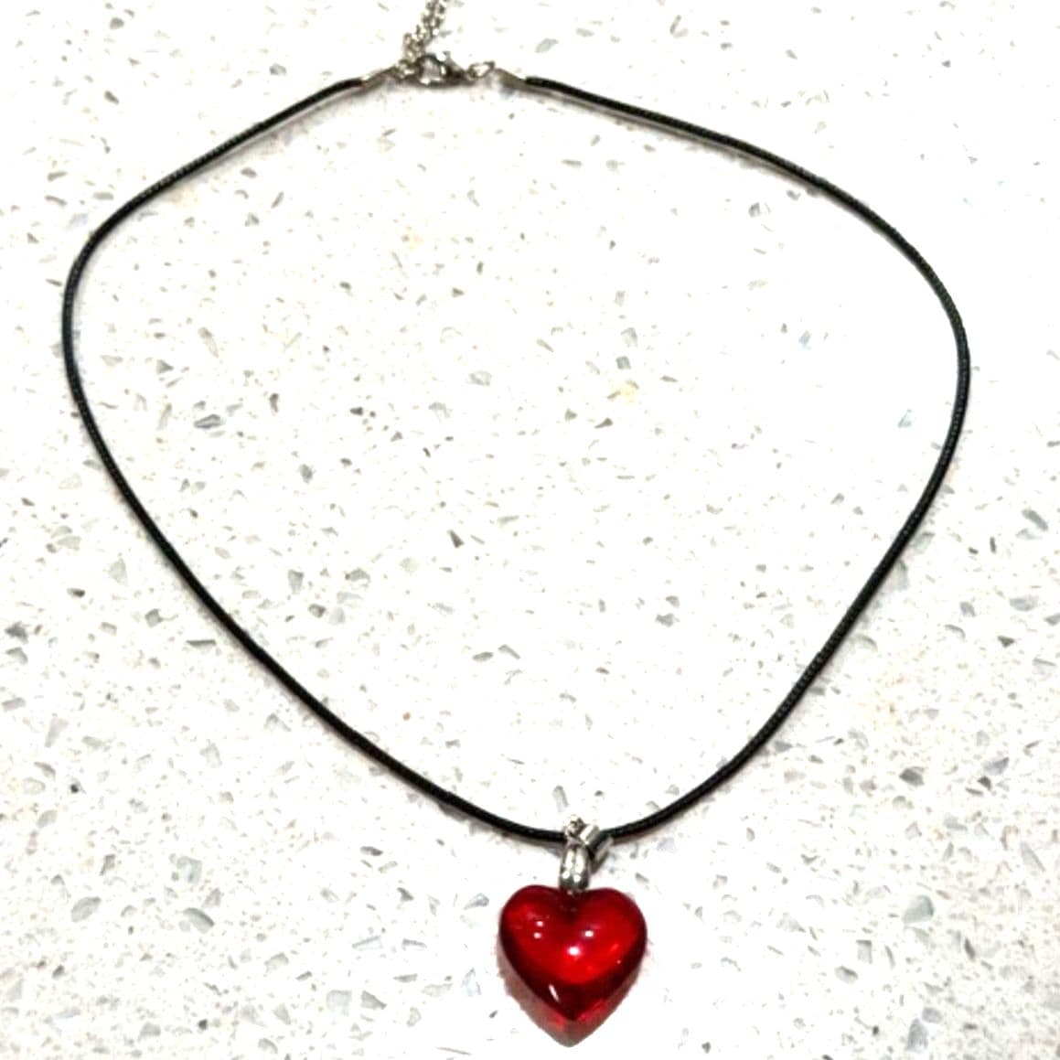 Red Heart Pendant Necklace Black Cord Choker Style Silver Tone Accent - Thumbnail 6