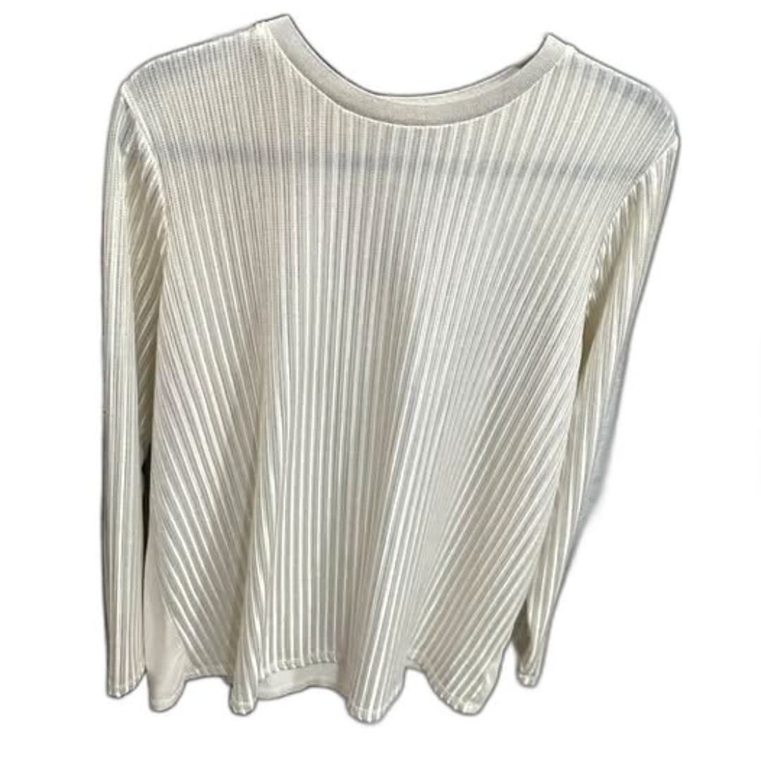 Cream and gold t-shirt - Image 1