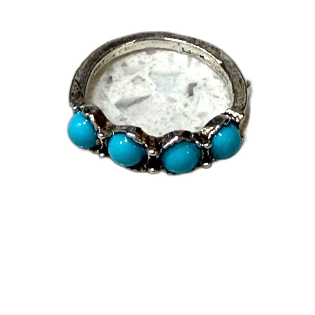 Elegant Silver Color Turquoise Fashion Ring Size 5 - Image 1
