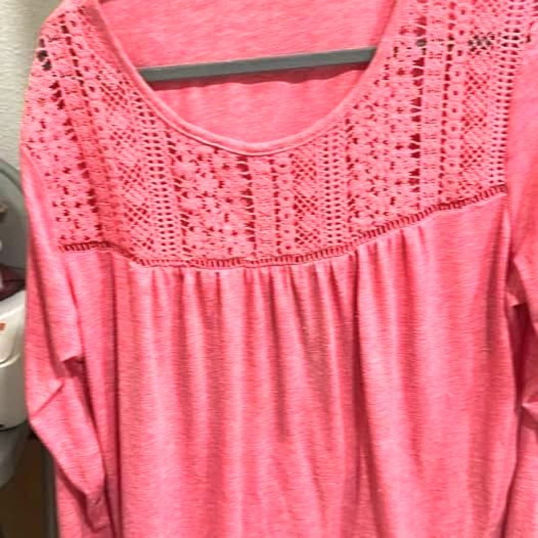 Pink tshirt with lace - Thumbnail 4