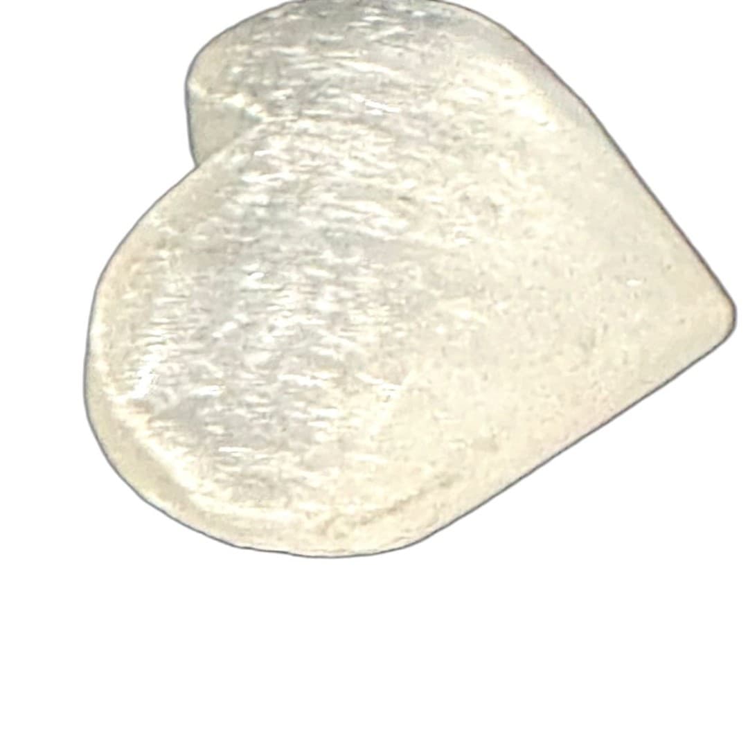 SelenitHeart-Shaped Stone For Spiritual Healing - Thumbnail 2