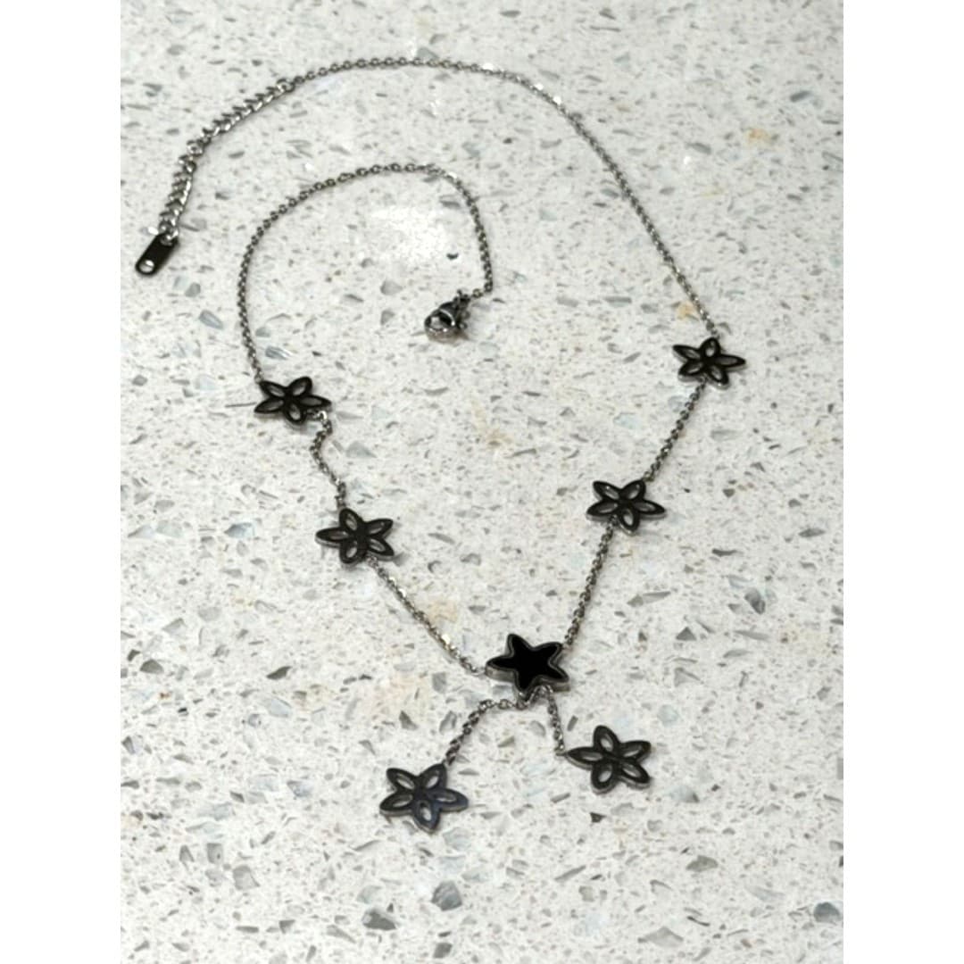 Stainless steel flower and star necklace - Thumbnail 3