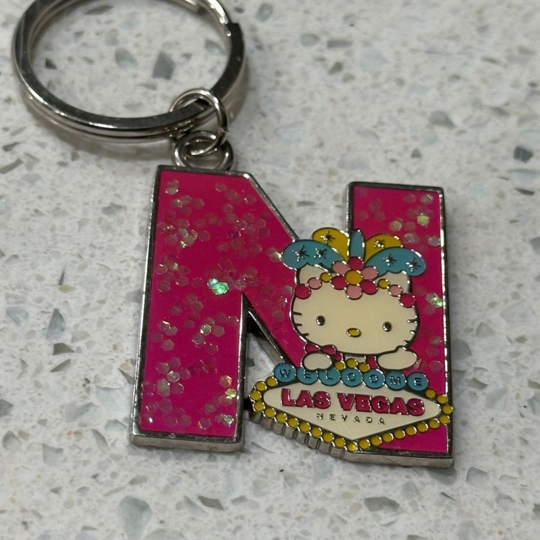 Hello Kitty Pink and Blue Las Vegas Keychain - Image 1