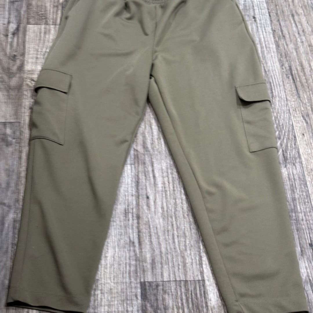 Olive Green Cargo Pants for woman - Image 1