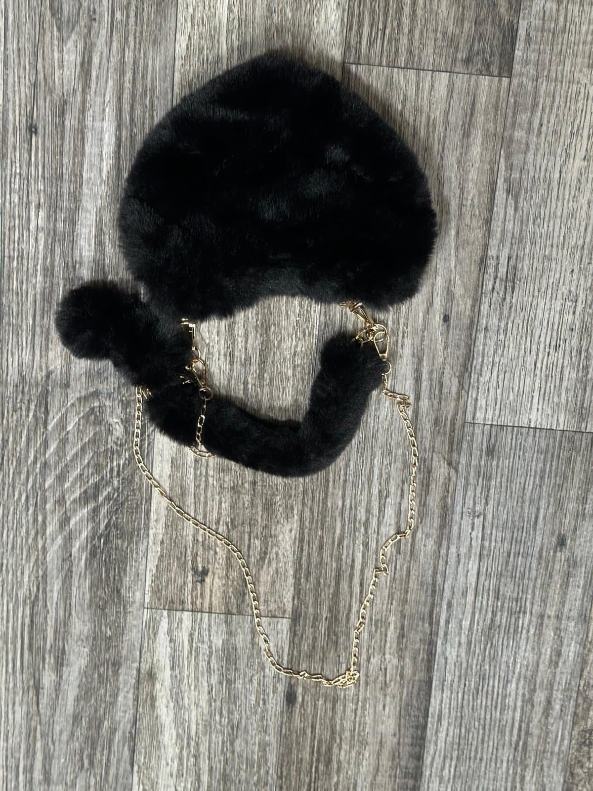 Elegant Black Heart Shaped Faux Fur Handbag - Thumbnail 6