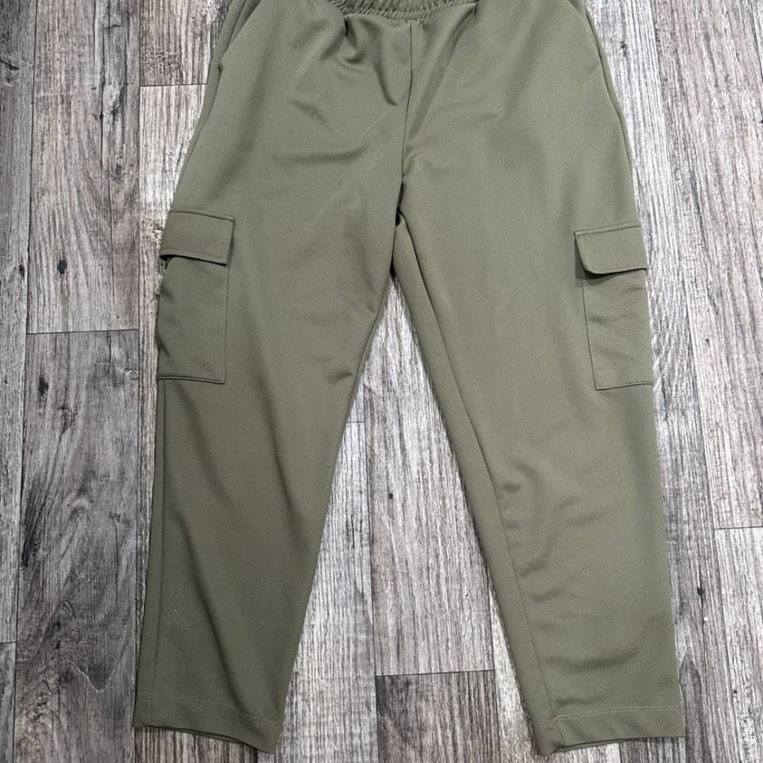 Olive Green Cargo Pants for woman - Thumbnail 2