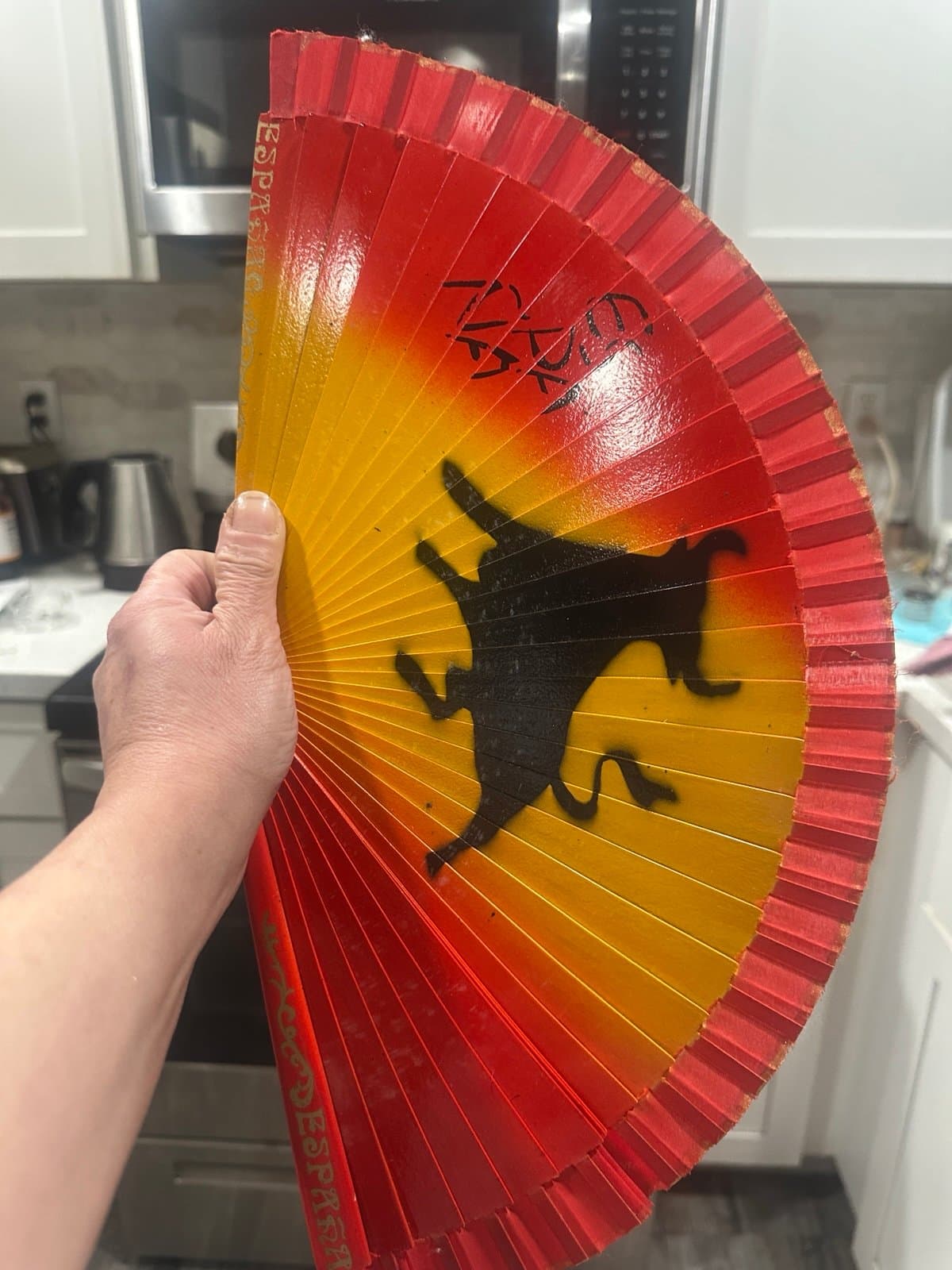 item is a traditional Spanish folding fan (abanico) featuring the iconic Bull - Thumbnail 9