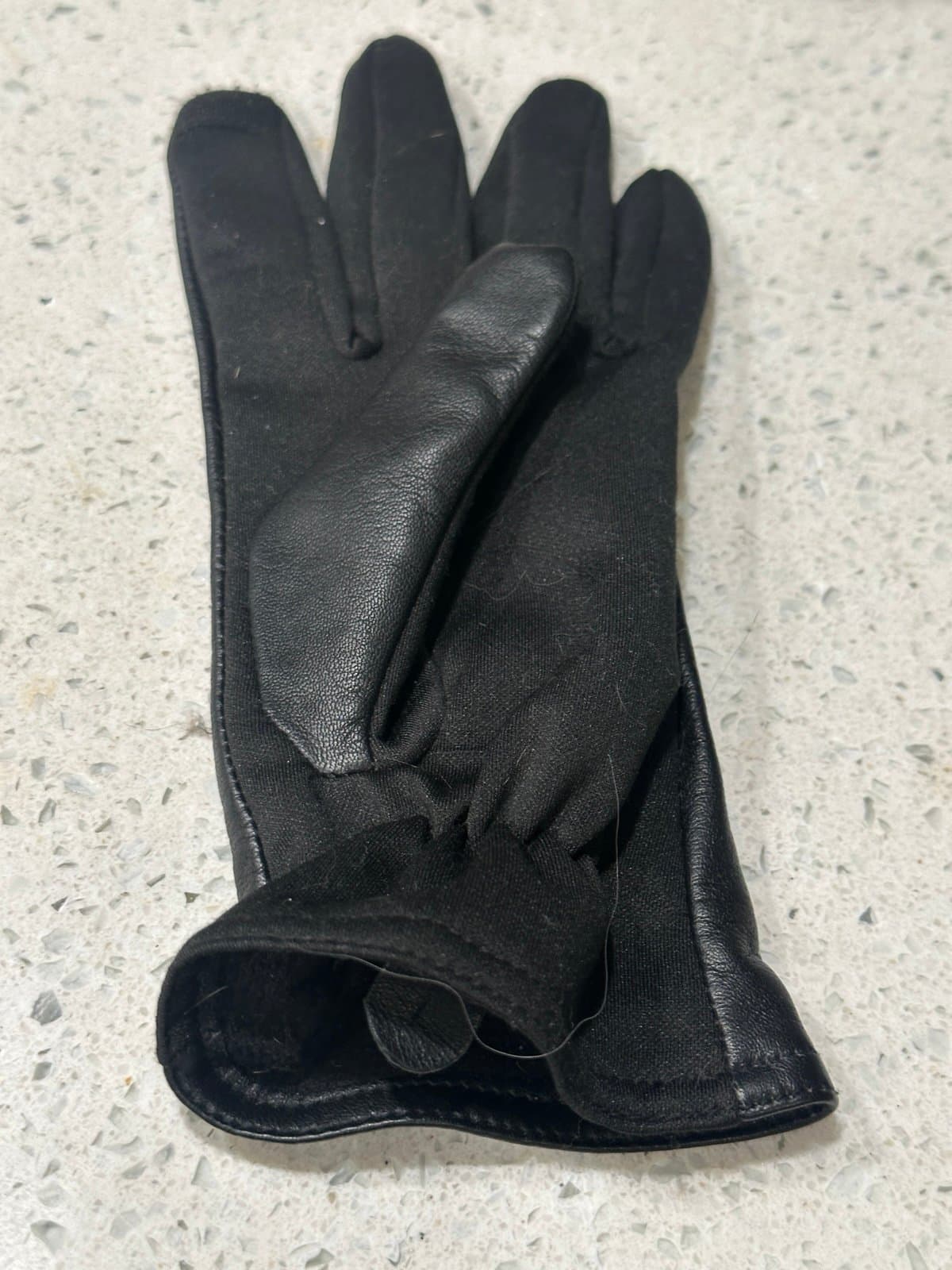 Bass black leather gloves featuring a lining - Thumbnail 5