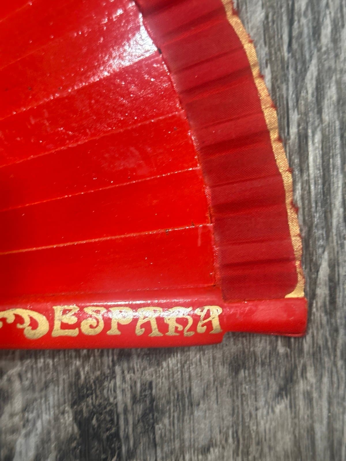 item is a traditional Spanish folding fan (abanico) featuring the iconic Bull - Thumbnail 3