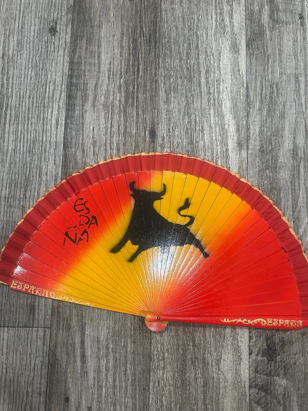 item is a traditional Spanish folding fan (abanico) featuring the iconic Bull - Thumbnail 8