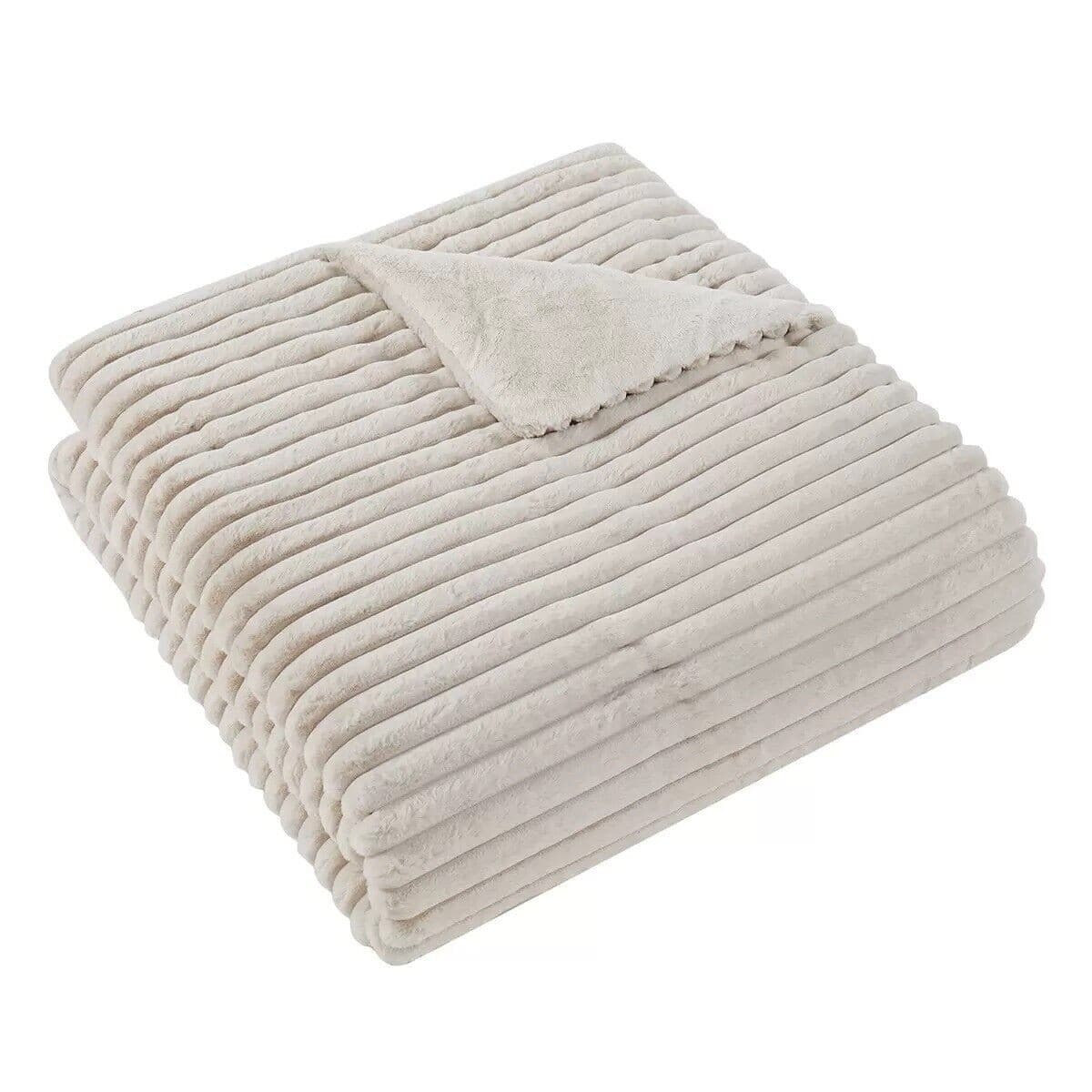 Frye 2" Solid Channel Luxury Faux Fur Comforter 3 Piece King Set, Reversible - Thumbnail 4