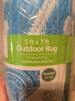 5’ x 7’ Outdoor Rug Woven Teal Medallion NEW - Thumbnail 2