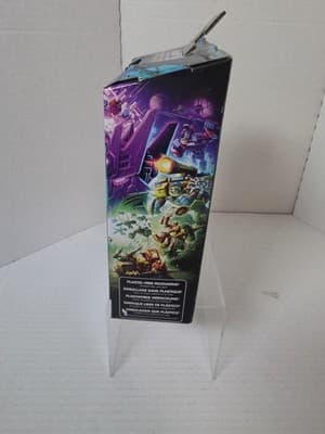 NEW: Hasbro F7016 Transformers Legacy Medix Evolution Action Figure - Thumbnail 2