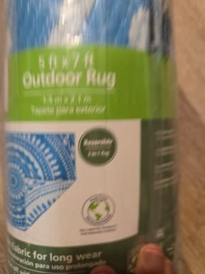 5’ x 7’ Outdoor Rug Woven Teal Medallion NEW - Thumbnail 3