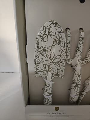 Threshold Garden Tool Set~Pruning Shears, Gardening Trowel & Cultivator - Thumbnail 2
