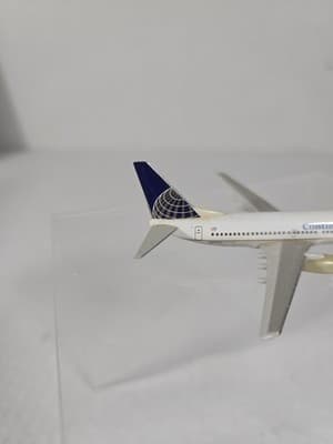 1:500 Herpa Wings Continental Airlines Boeing 737-700 N24702 512466 New Generati - Thumbnail 6