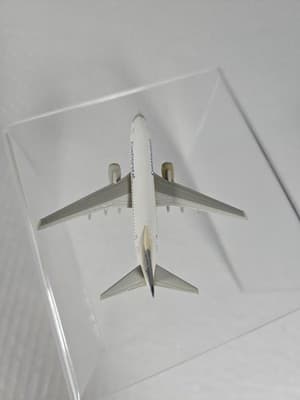 1:500 Herpa Wings Continental Airlines Boeing 737-700 N24702 512466 New Generati - Thumbnail 9