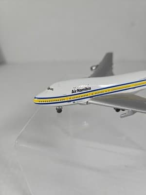 Herpa Wings Air Namibia Boeing 747SP Etosha 1:500 Scale - Thumbnail 2