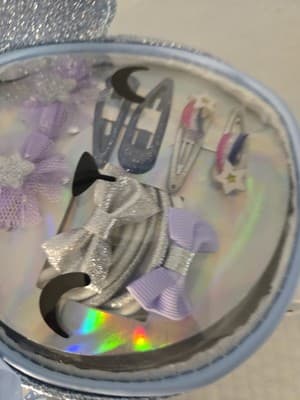 NIB Girls Panda Crossbody Bag and Hair Accessories Set Clips Bows and Bands - Thumbnail 7