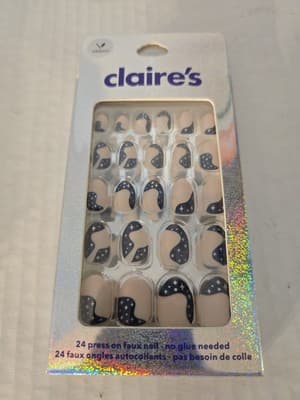 Claire's Press on Coffin Nails 24 Faux Nails 2 Pack NEW - Thumbnail 3