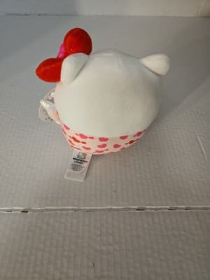Hello Kitty Squishmallow Valentines Day 2025 Hearts Jazwares 5 Inch Plush - Thumbnail 2