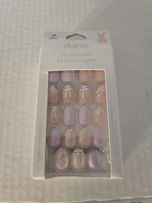 Claire's Press on Coffin Nails 24 Faux Nails NEW - Image 1