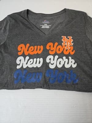 Women’s New York Mets V-Neck T-Shirt Charcoal Heather Majestic NWT - Thumbnail 5