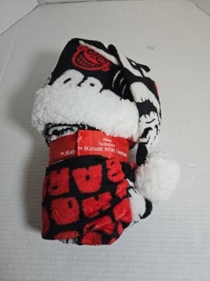 The Nightmare Before Christmas 2pc Holiday Set Santa Hat & Throw - Disney NEW - Thumbnail 3