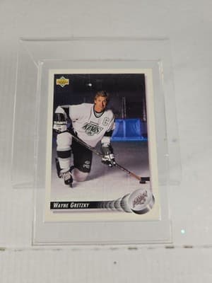 Wayne Gretzky 1992 Upper Deck #25 Los Angeles Kings Hockey Card NM - Image 1
