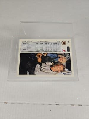 Wayne Gretzky 1992 Upper Deck #25 Los Angeles Kings Hockey Card NM - Thumbnail 3