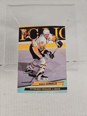 Fleer Ultra 1992 Mario Lemieux card # 165 Pittsburgh Penguins NHL hockey HOF - Image 1