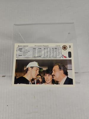 1992-93 Upper Deck Penguins Hockey Card #26 Mario Lemieux - Thumbnail 2